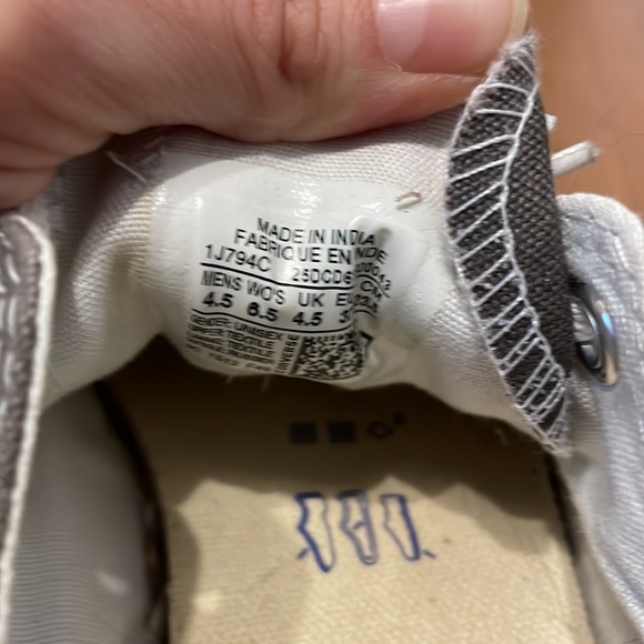 Converse chuck taylors - Picture 3 of 4